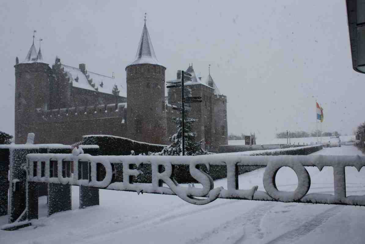 GEANNULEERD – Winterwandeling Muiderslot     Muiden